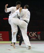 Makoto Akaishi VS Jean-Luc Vedapodagom