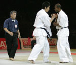 Makoto Akaishi VS Jean-Luc Vedapodagom