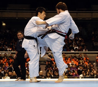 Tariel Nikoleishvili vs. Zenjyuro Mori