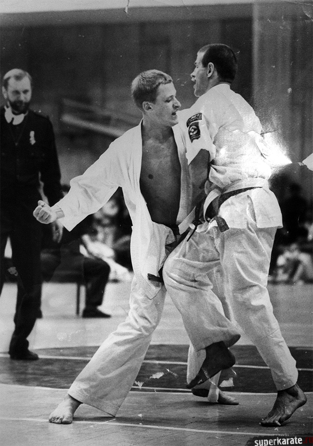 Борис Глушенков в бою против Валерия Пукаса