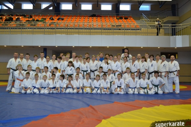 Сборы по ката под руководством сэнсея Лады Рульковой