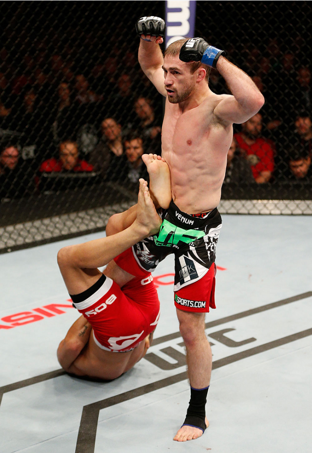 Али Багаутдинов куражится над Джоном Линекером