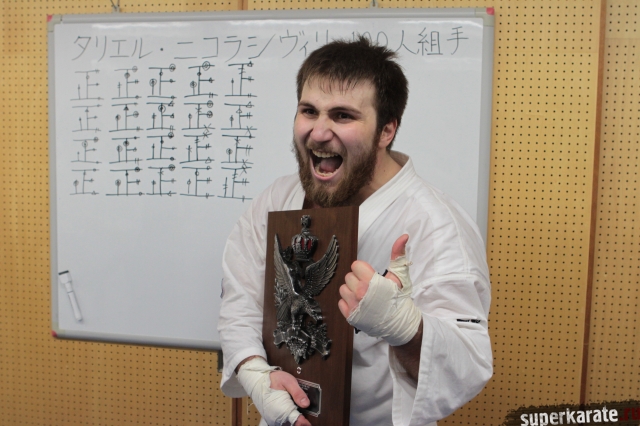 Тариел Николеишвили прошел испытание Хякунин кумитэ Тариел Николеишвили прошел испытание Хякунин кумитэ