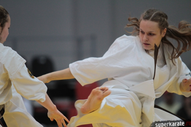 Женский финал Кубка России по киокушинкай Женский финал Кубка России по киокушинкай