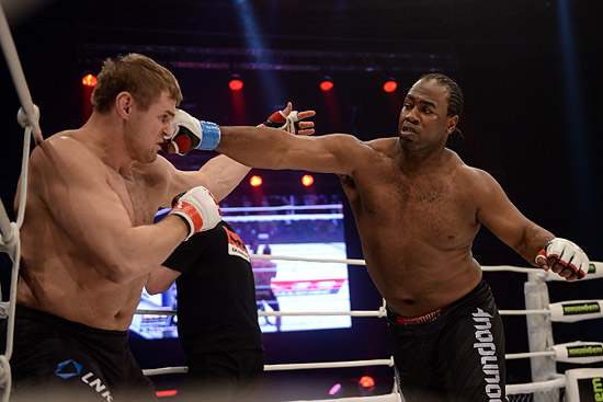 Кенни Гарнер в атаке