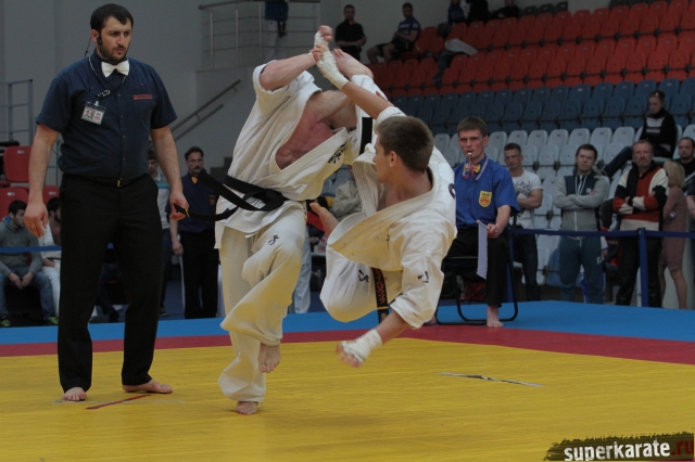 Нокаут ударом в прыжке