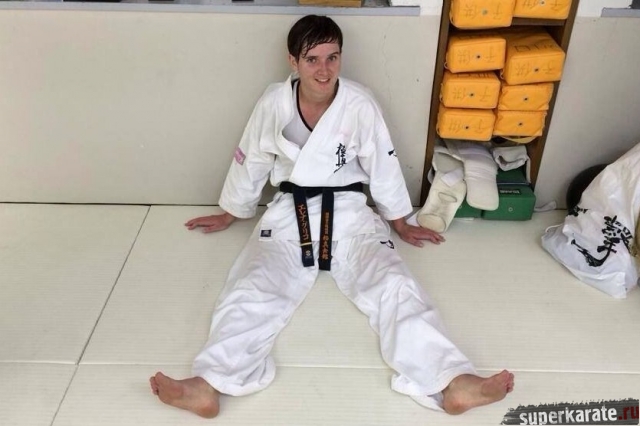 Елена Гулько после тренировки в Кавагучи Доджо Елена Гулько после тренировки в Кавагучи Доджо