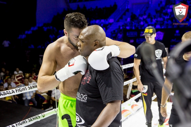 Джамал бен Саддик сам не понял что произошло Джамал бен Саддик сам не понял что произошло