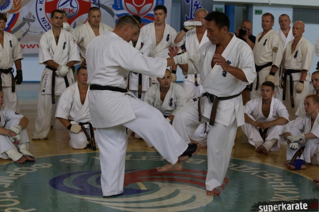 Хадзимэ Казуми и Алексей Горохов Хадзимэ Казуми и Алексей Горохов