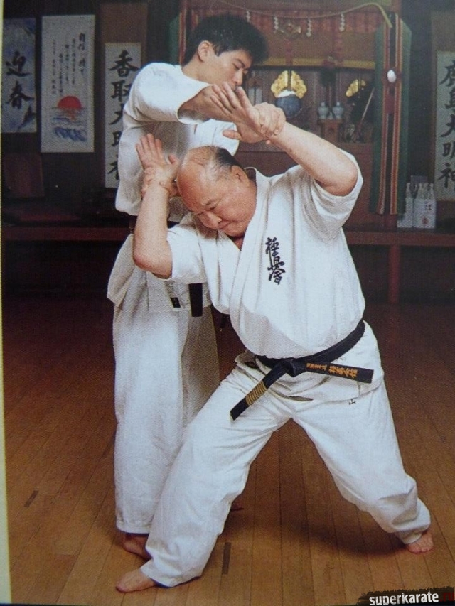 Масутацу Ояма 10 дан