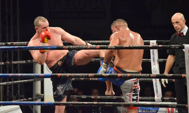 Ян Сокуп в атаке Ян Сокуп в атаке