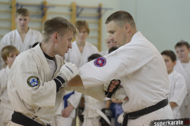 Сэнсей Виктор Рожков и шихан Алексей Горохов