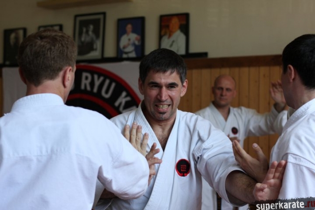 Контакт в годзю рю