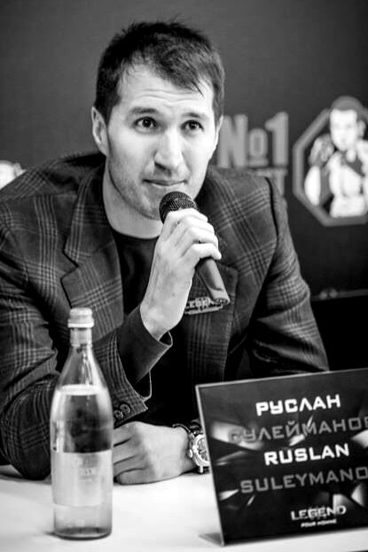 Руслан Сулейманов