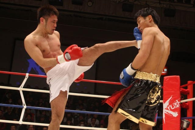 Юзо Сузуки на Krush.53