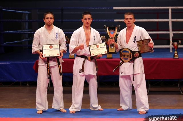 Призеры первого Гран При WFKO среди средневесов Призеры первого Гран При WFKO среди средневесов