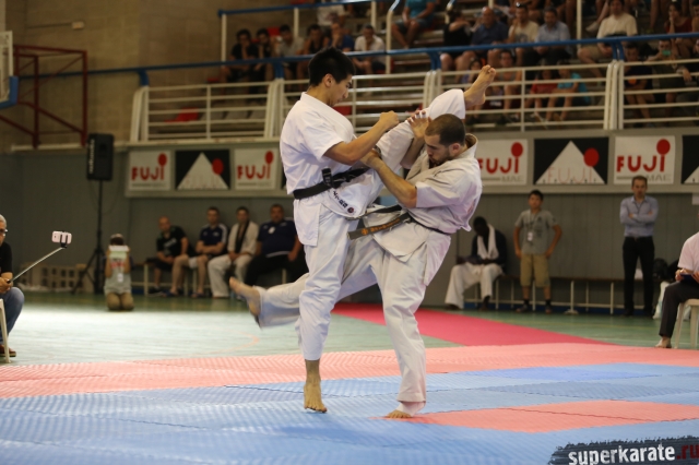 Даниэль Редондо и Такеаки Киношита Даниэль Редондо и Такеаки Киношита