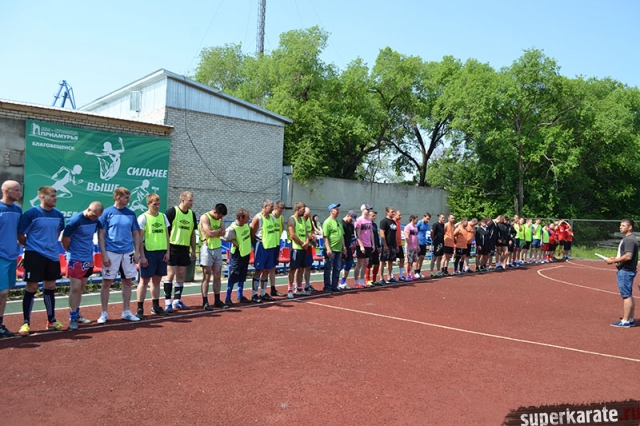 Футболисты-каратисты Футболисты-каратисты