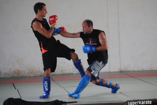 Каратэ против муай тай