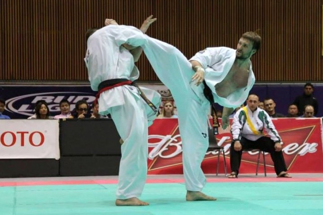 Нокаут от Александра Еременко Нокаут от Александра Еременко