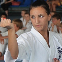 Анна Вирабян