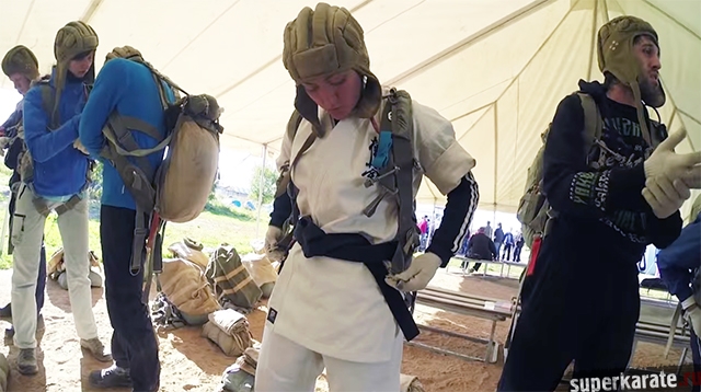 Дилшода Умарова после прыжка с парашютом не боится ничего