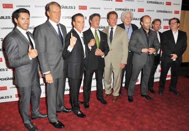 Дольф Лундгрен с друзьями Дольф Лундгрен с друзьями