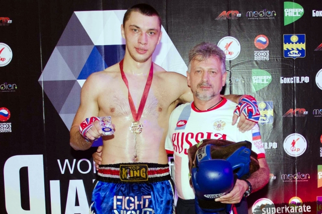 Главный приз Кубка – бриллиант, который вручили всем победителям!