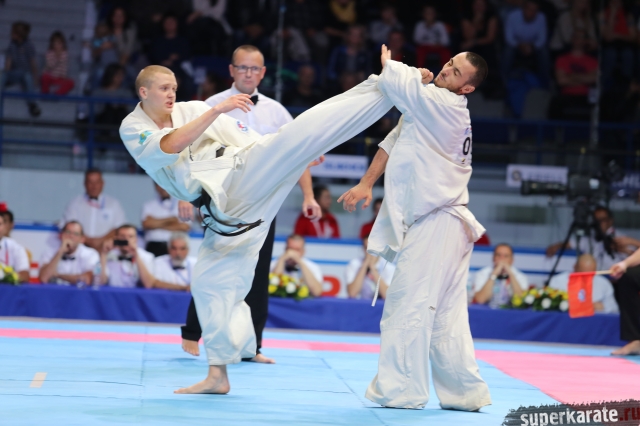 Арушанян Артур – Чех Виталий