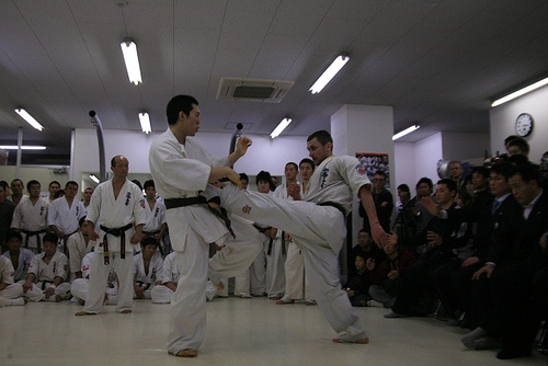 Сэнсей Василий Худяков в атаке