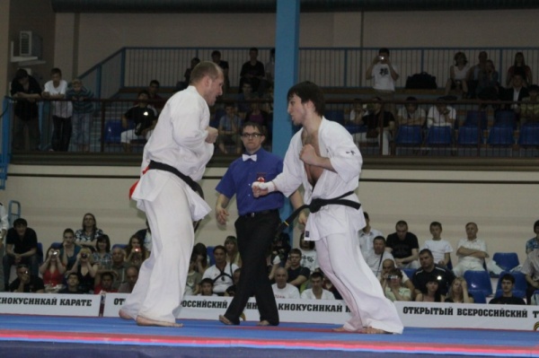 Дмитрий Лунев и Тариел Николеишвили встретились в финале