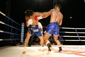 Фото с первой встречи Бату Хасикова и Рикардо Фернандеса в калмыкии