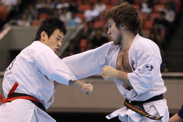 Тариел в финальном бою Чемпионата Японии по каратэ киокушинкай