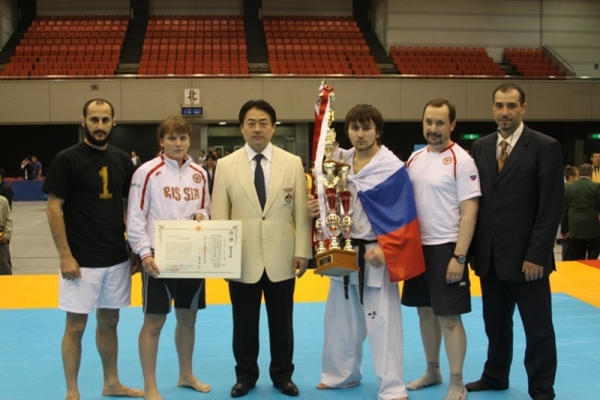 Достойные люди