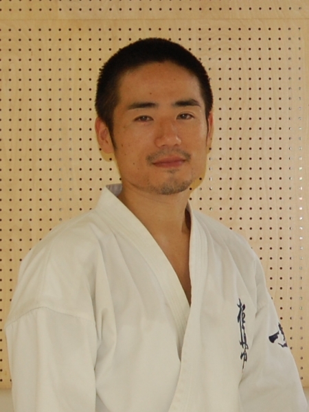 сэмпай Накакуки