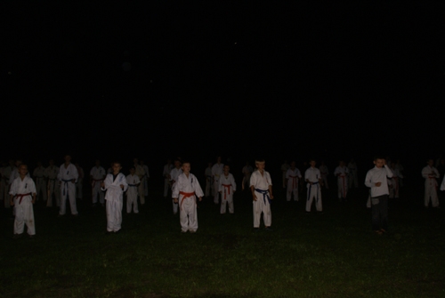 Ночная тренировка в каратэ
