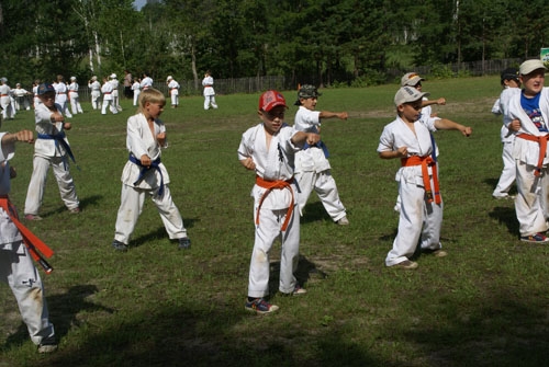 Дети каратэ