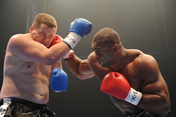 Alistair Overeem vs. Ben Edwards