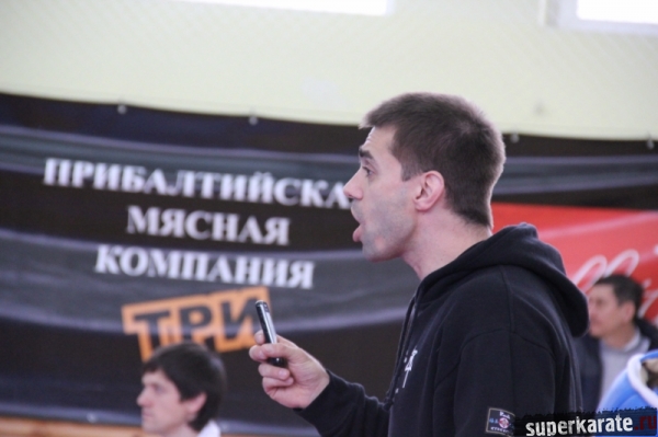 Секундирует Федор Горбатов