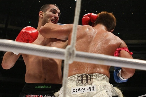 Gegard Mousasi vs. Kyotaro Fujimoto Gegard Mousasi vs. Kyotaro Fujimoto