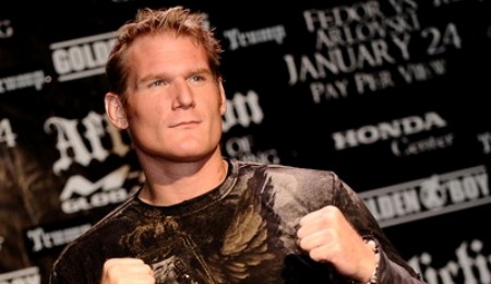 Джош Барнетт