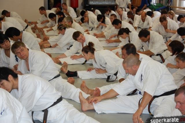 Несмотря на добровольное участие в тренировке Канчо, зал был полон