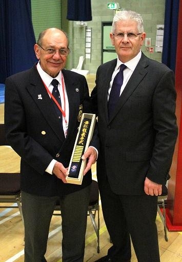 Ханси Стив Арнейл