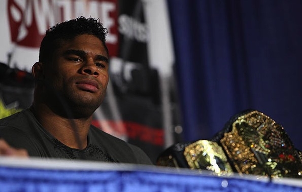 Алистар Оверим