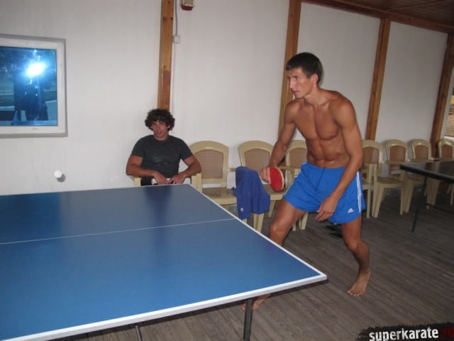 Николай Давыдов дорвался до настольных игр