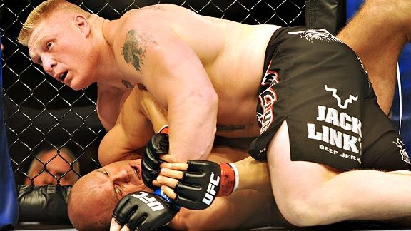 Памятная встреча Рэнди Кутюра и Брока Леснара в 2008-м