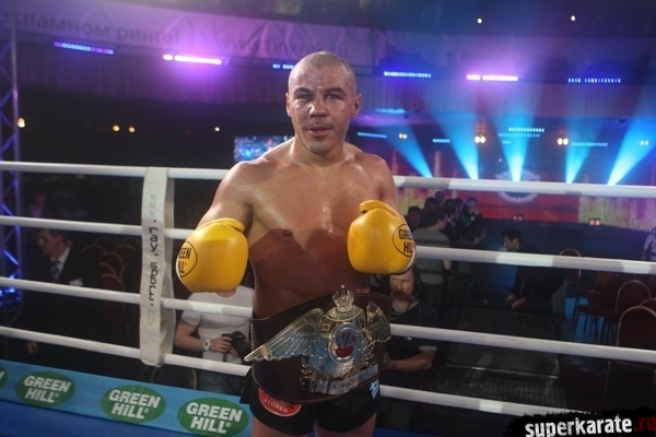 Майк Замбидис возвращается на ринг