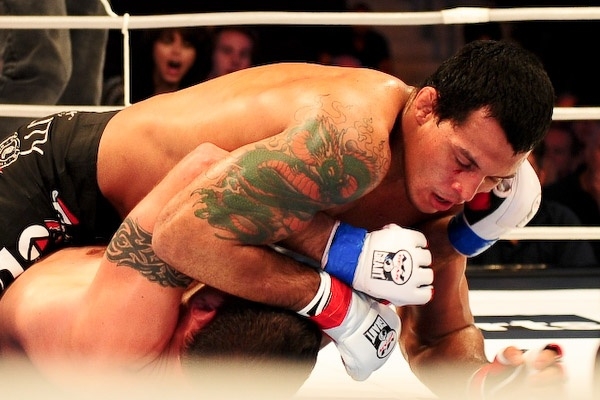 Винни Магалеш vs Михаил Заяц на M-1 Challenge 27