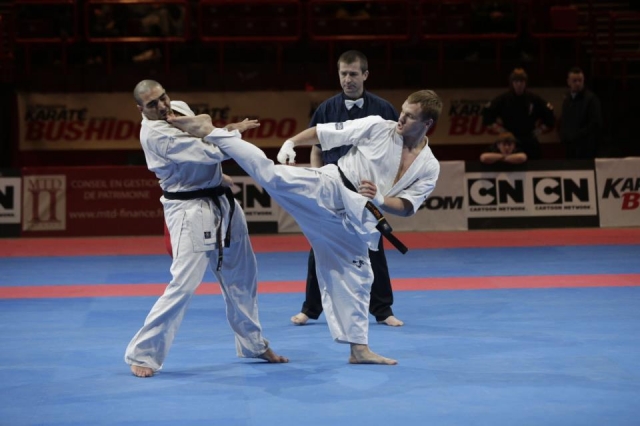 Андрей Чирков в атаке