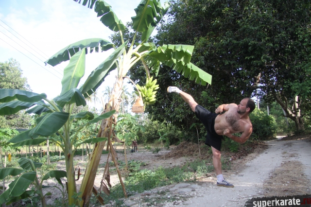 Тренировки каратэ в Африке